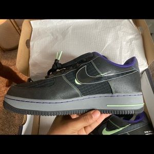 Only have been worn once and are in brand new shape